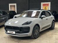 PORSCHE MACAN (2024)