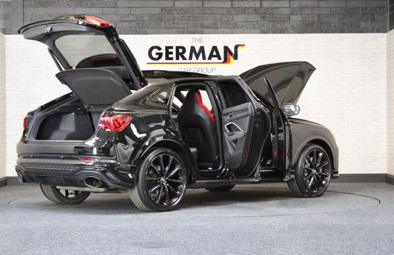 AUDI RS Q3