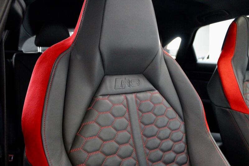 AUDI RS Q3