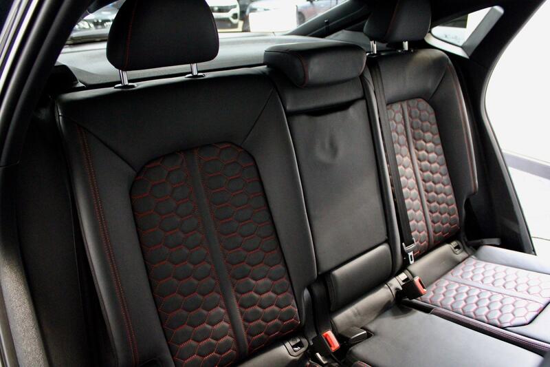 AUDI RS Q3