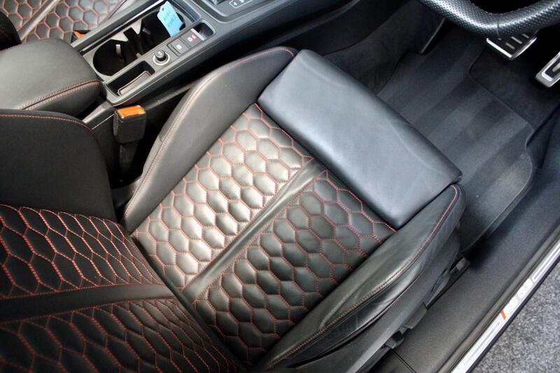 AUDI RS Q3