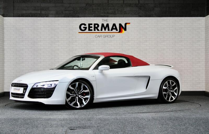 AUDI R8