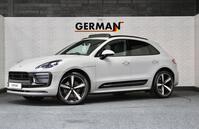 PORSCHE MACAN (2023)
