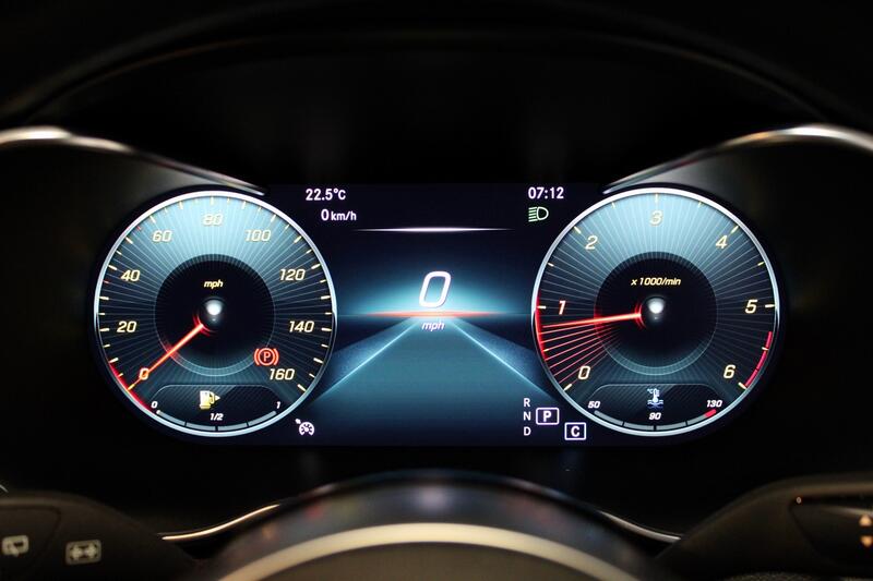 MERCEDES-BENZ C CLASS