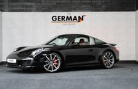 PORSCHE 911 (2016)