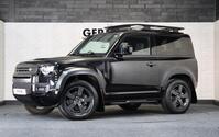 LAND ROVER DEFENDER 90 (2023)