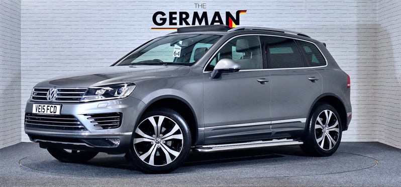VOLKSWAGEN TOUAREG