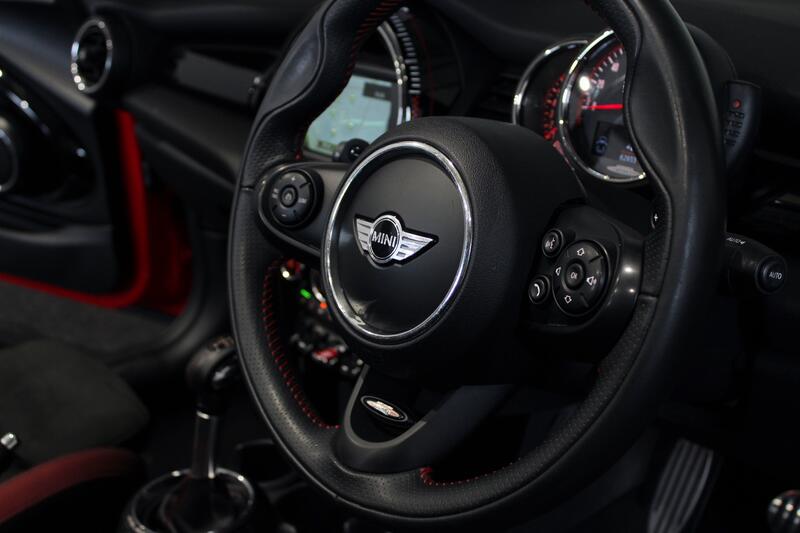 MINI CONVERTIBLE